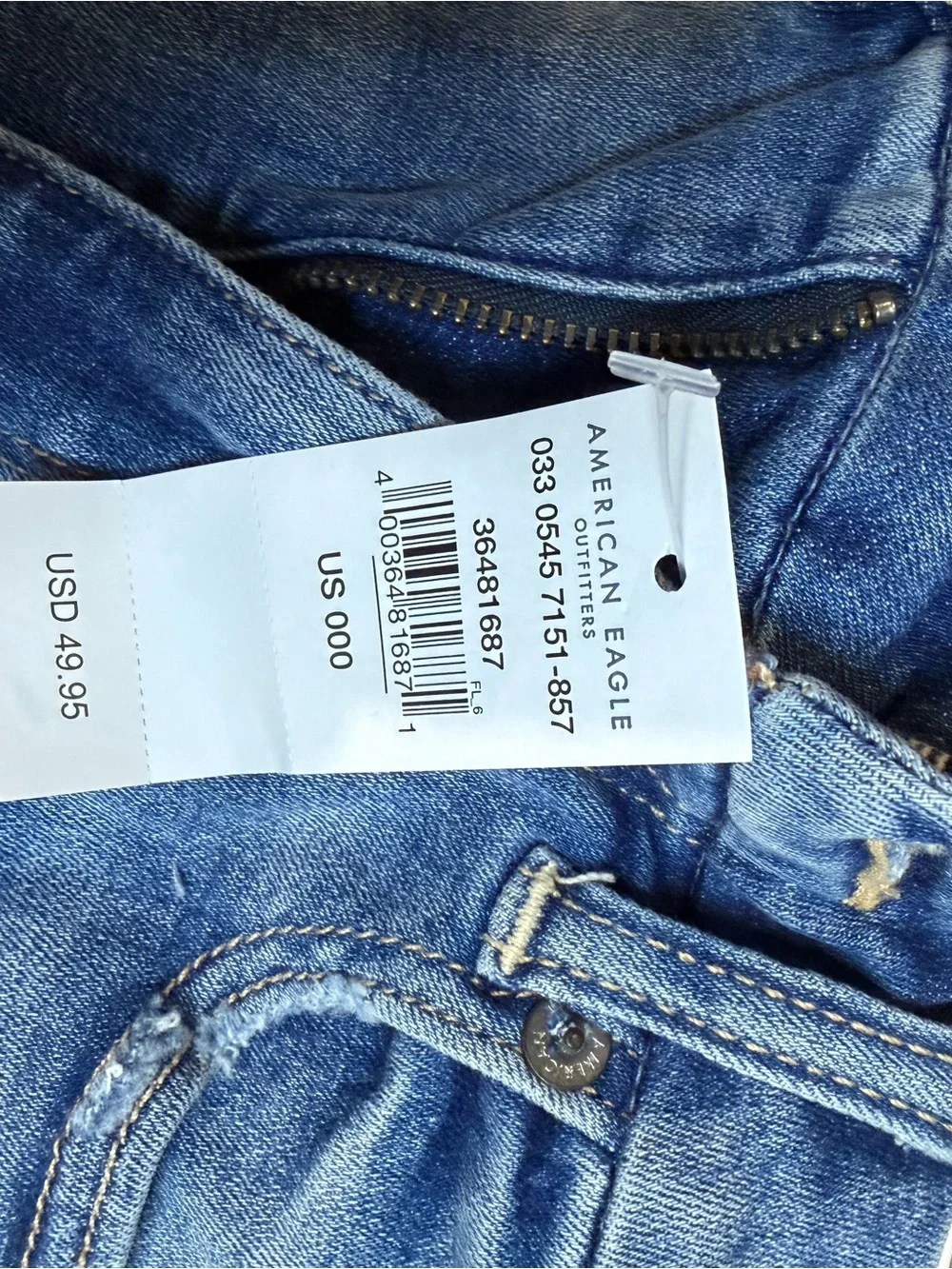 American Eagle Outfitters Medium Blue Cropped Stretch Jeans